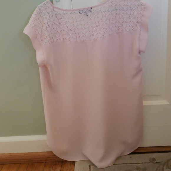 Pink blouse - Picture 3 of 3